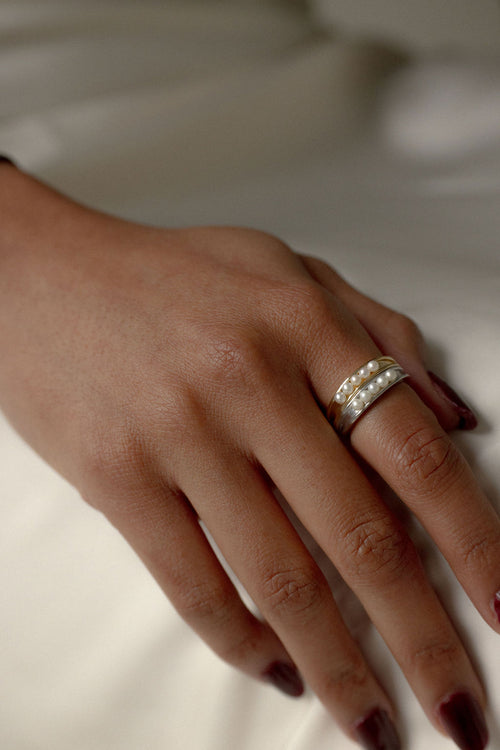 Five Pearl Band