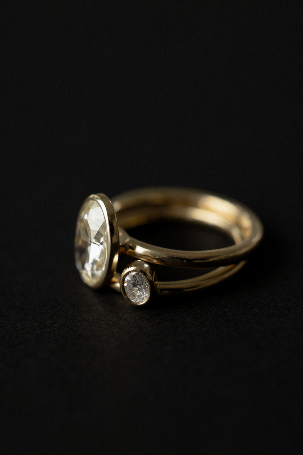 Custom Oval Toi et Moi | R989 (view 4)