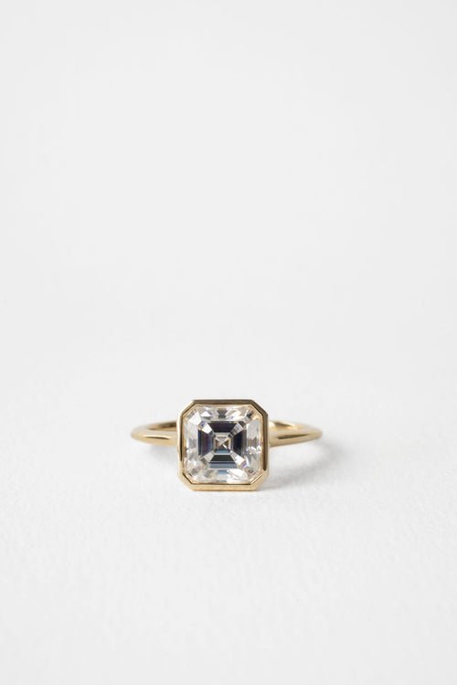 June Bezel || Asscher