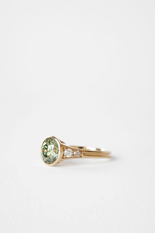 Lea || Green Diamond Round