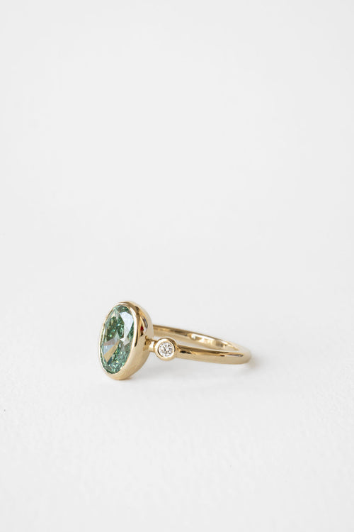 Lark || Oval Green Diamond