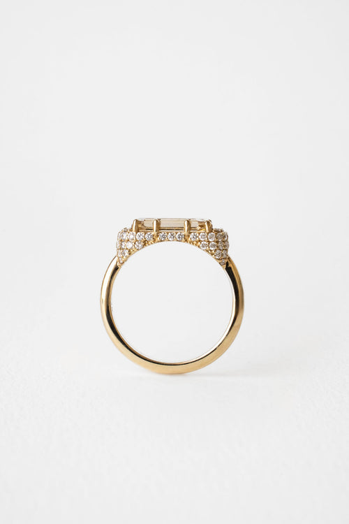 East-West Champagne Portrait OAK