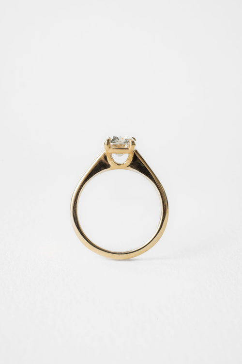 June Solitaire | Antique Cut || Oval