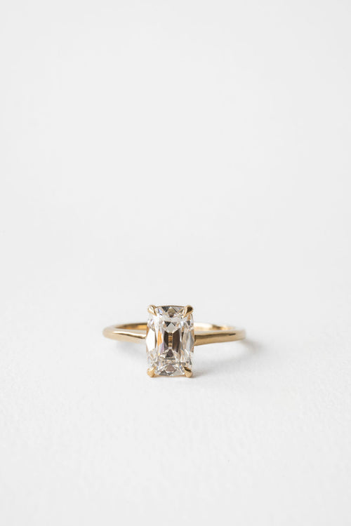 June Solitaire | Antique Cut || Elongated Old Mine