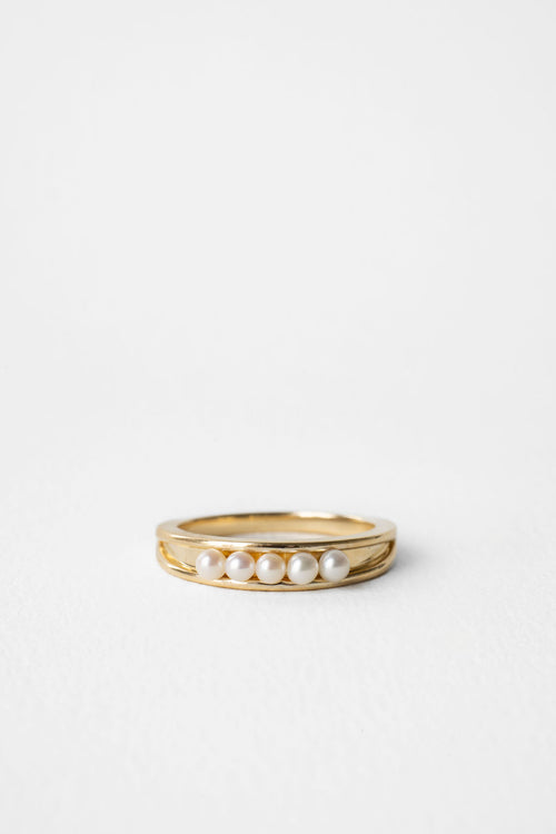 Five Pearl Band