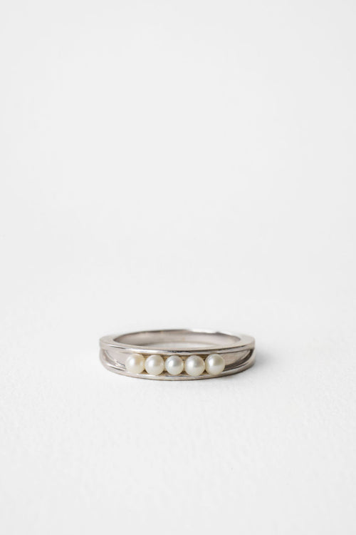 Five Pearl Band