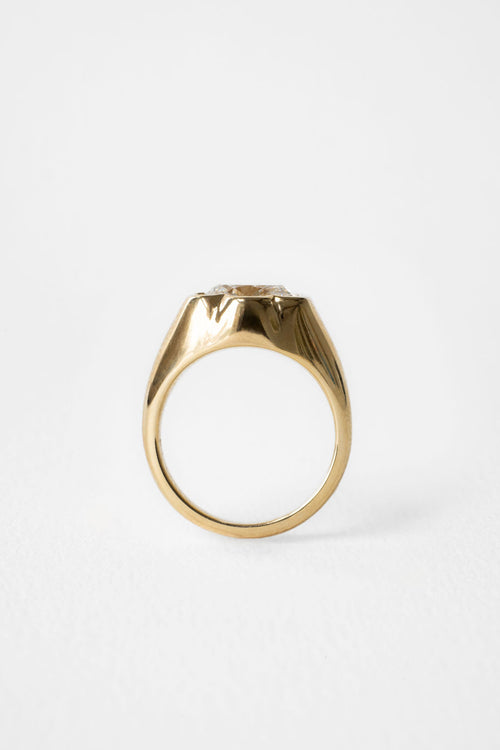 Petite Flora | East-West Oval