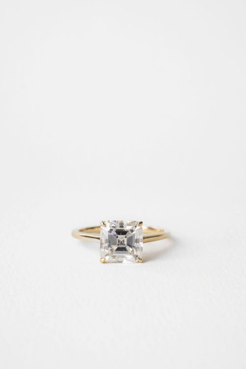 June Solitaire || Asscher