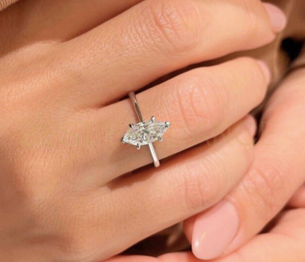 Custom Elongated Emerald and Marquise Toi et Moi | C237
