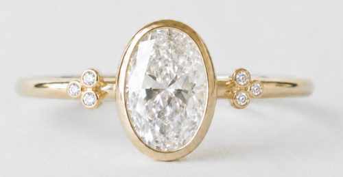 Custom Lark Oval | Quote P717