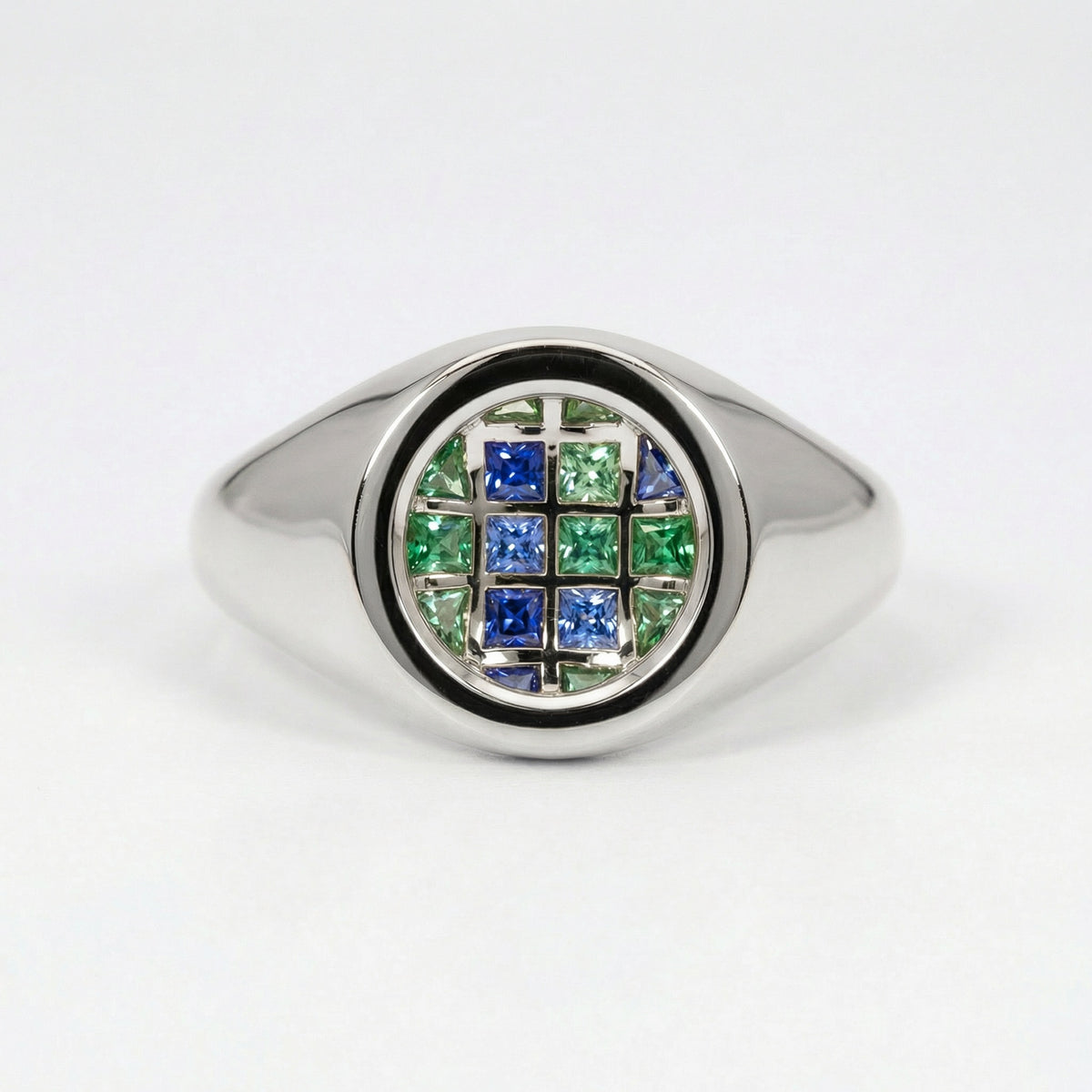 Vitrine Signet | Round Portrait