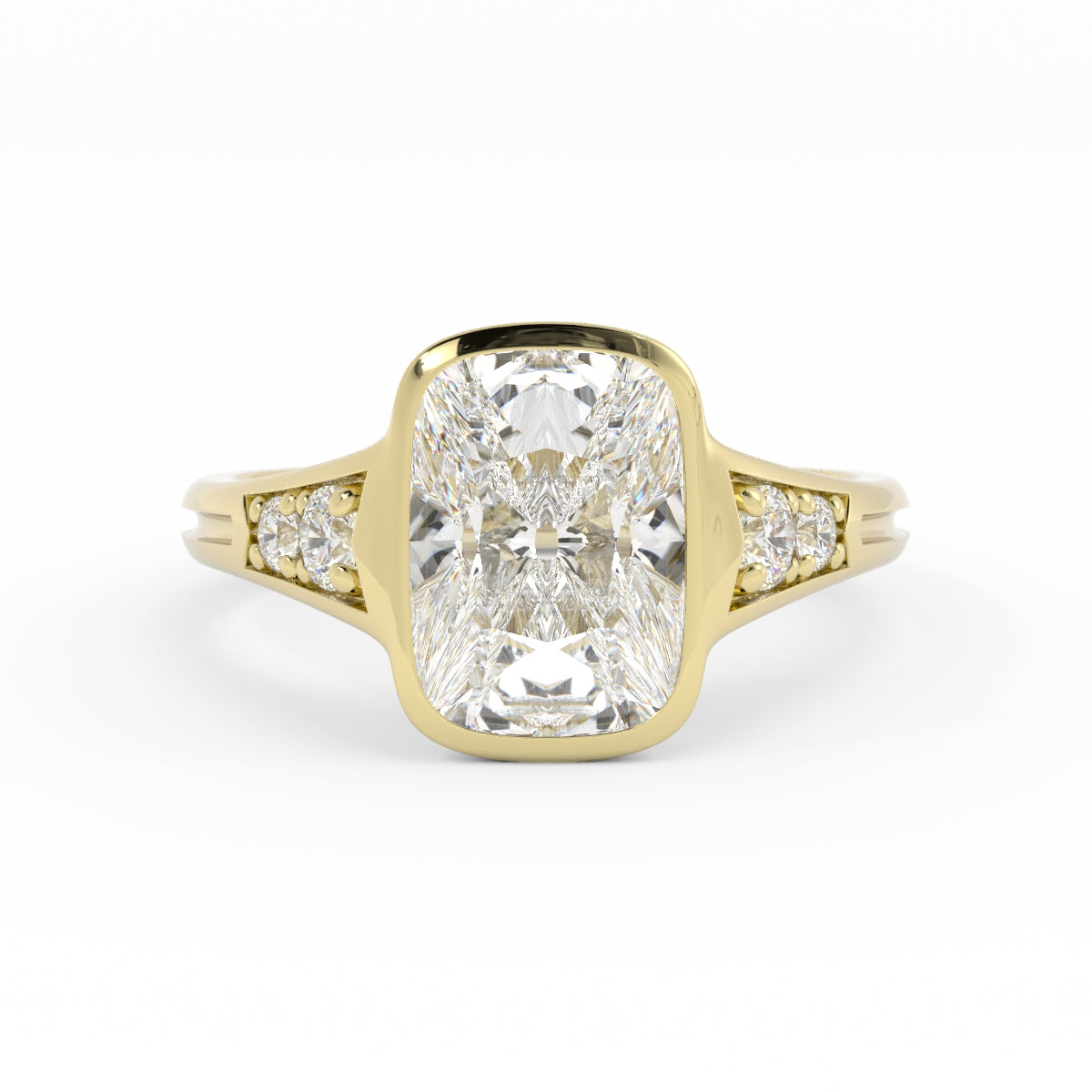 Lea || Antique Cushion Diamond P613