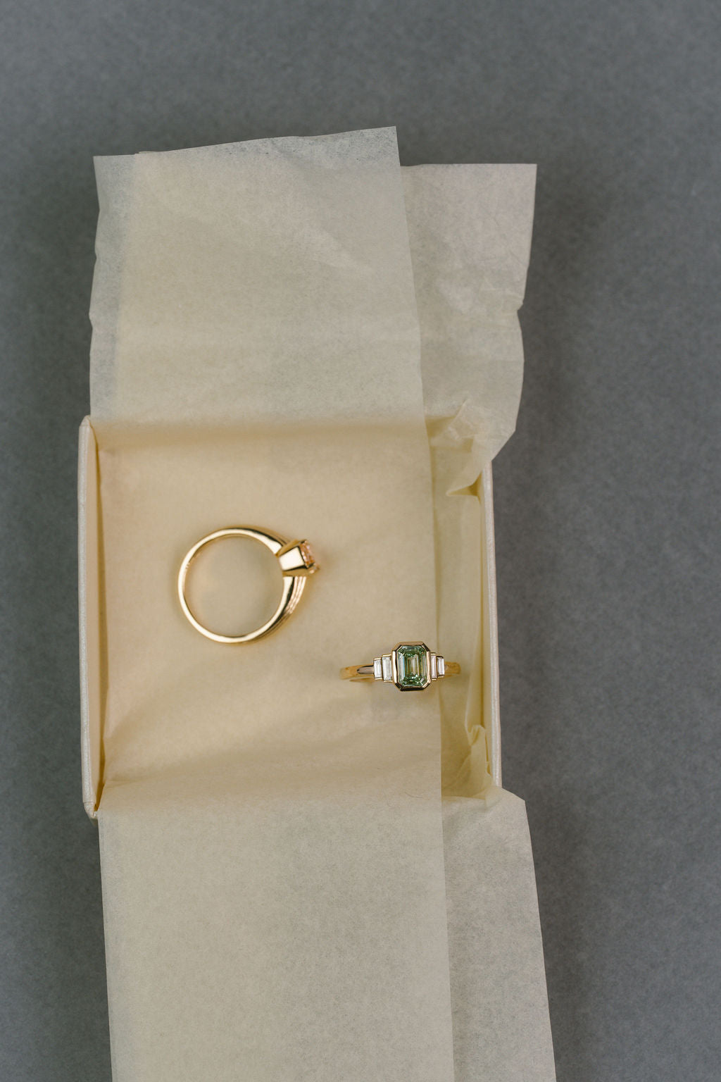 Iris || 1 ct Green Diamond (view 7)