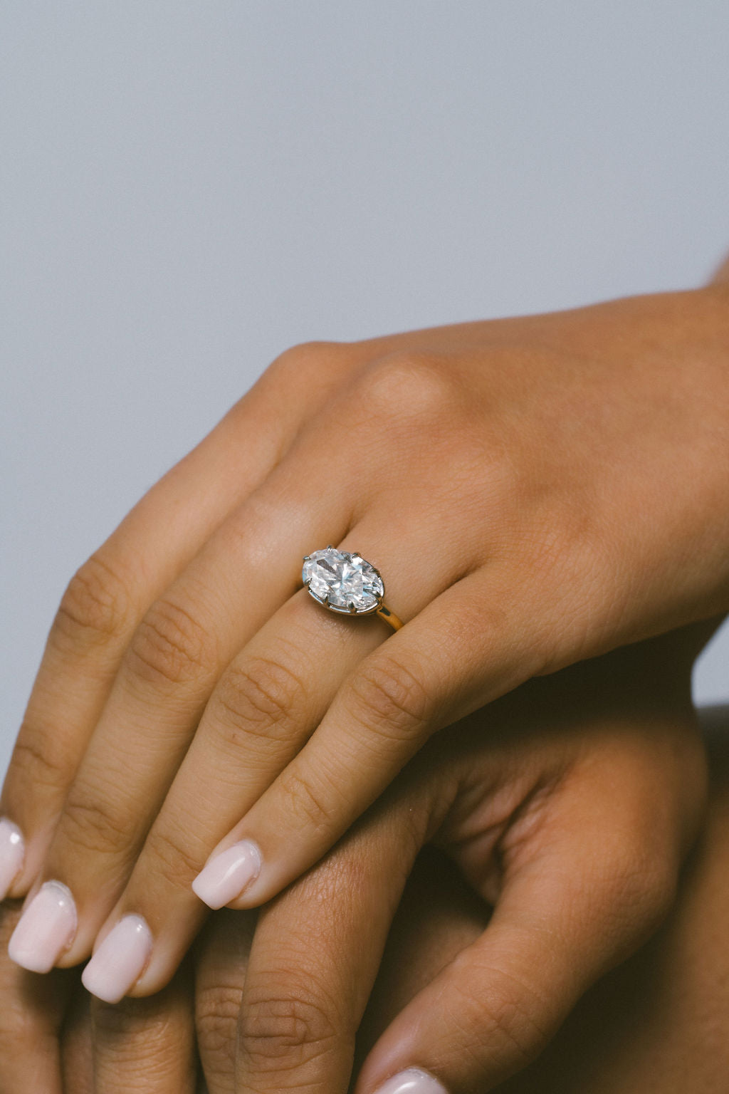 Mira | East-West Oval