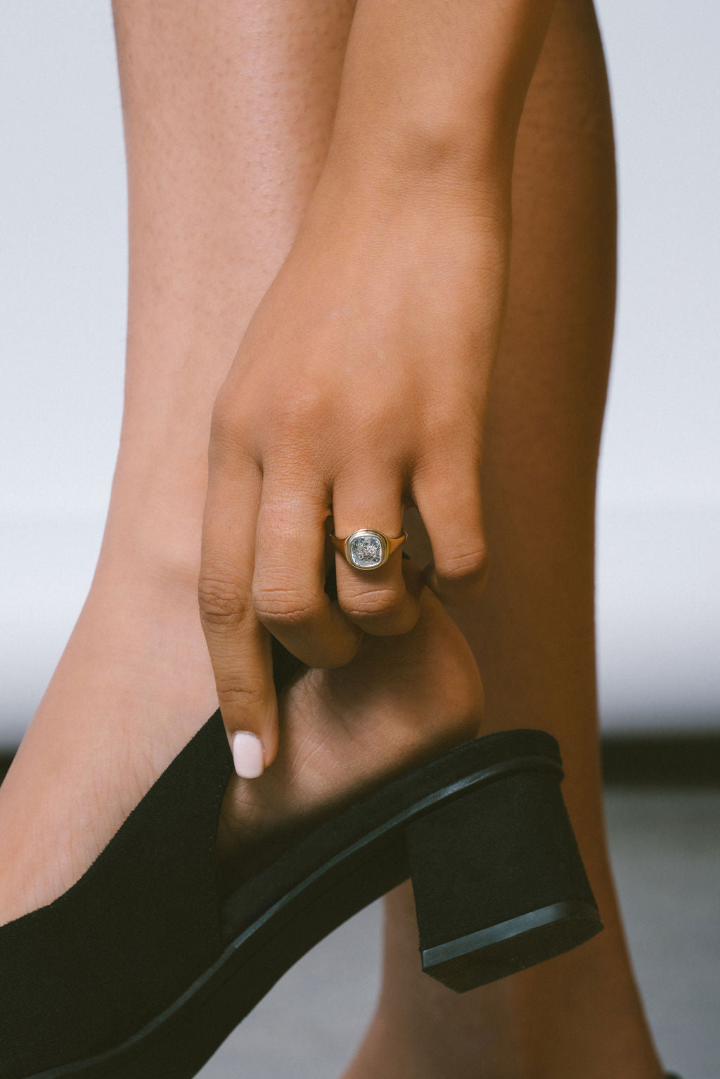 Glenn | Portuguese Cushion