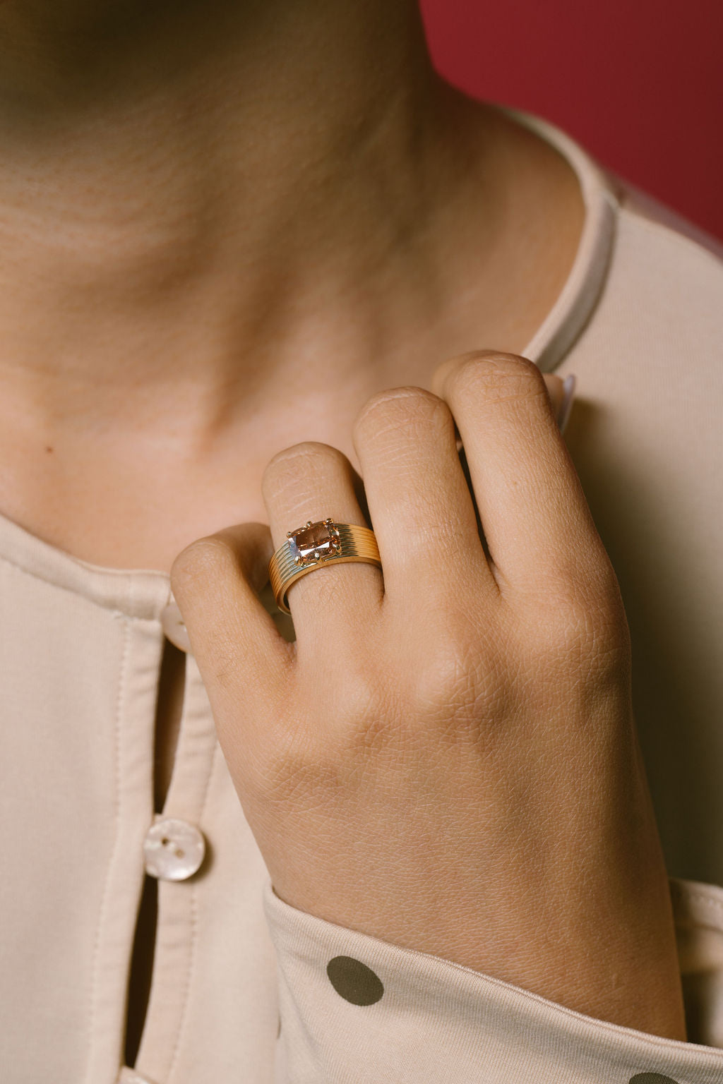 Champagne Senna | Old Mine Cushion Deep Champagne