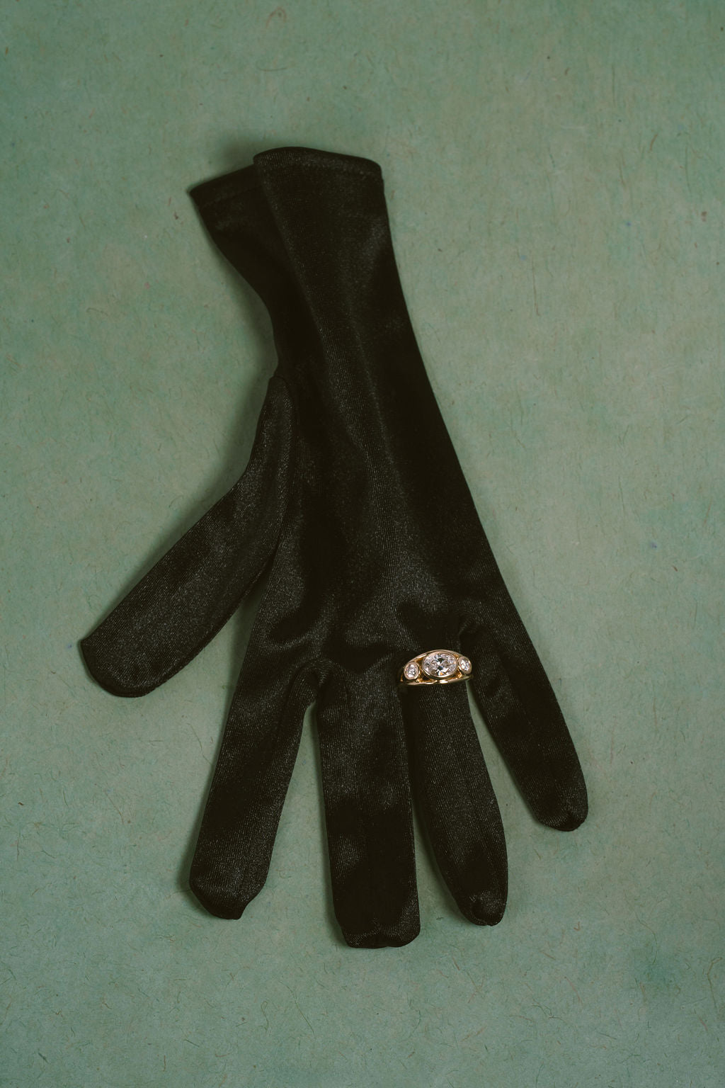 Terra | East-West Oval