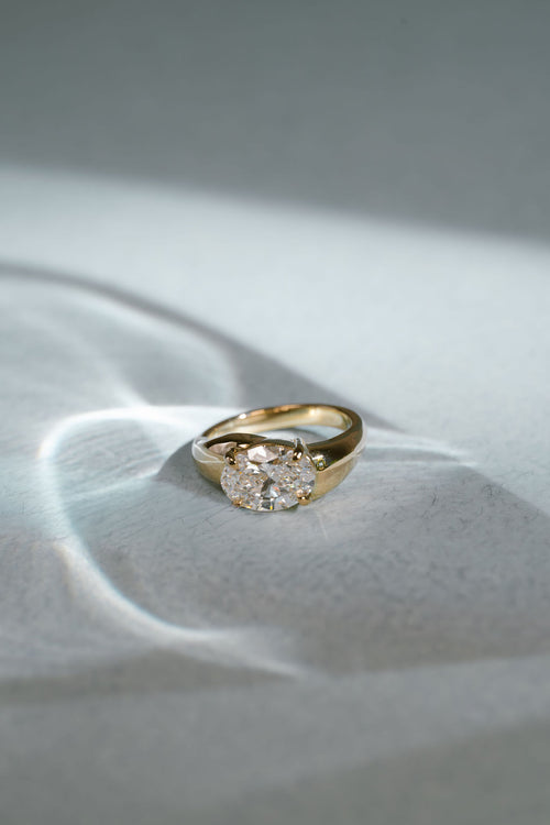 Locke | East-West Oval Ready to Ship