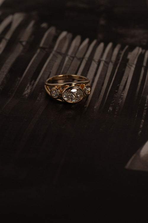 Terra | East-West Oval