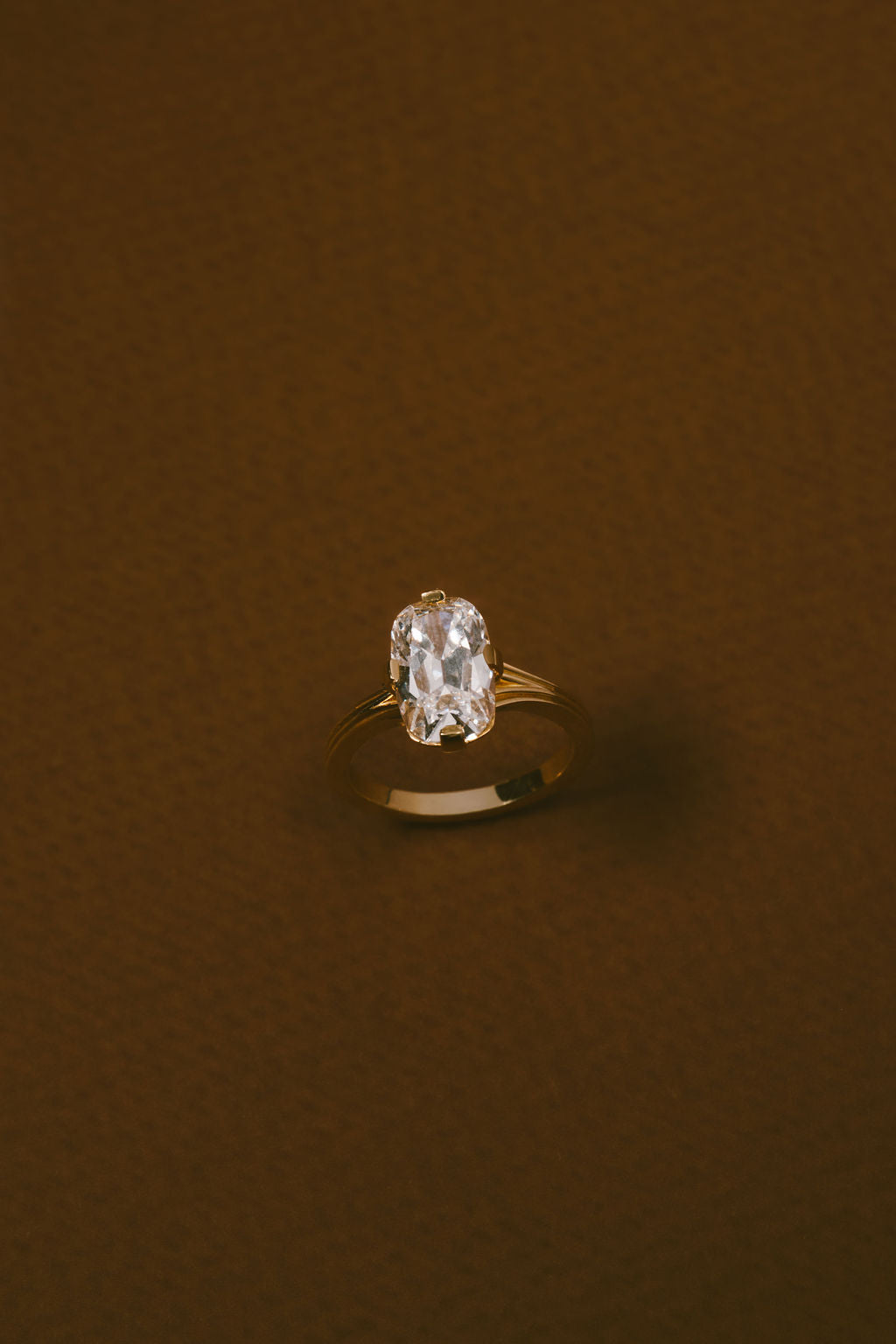 Cove | Antique Elongated Cushion