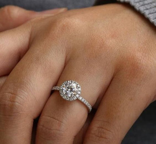 Dainty Round Halo | Quote