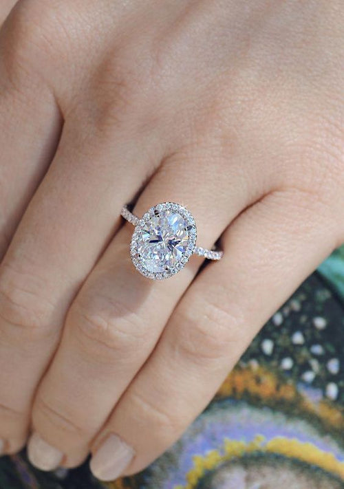 Dainty Oval Halo | Quote
