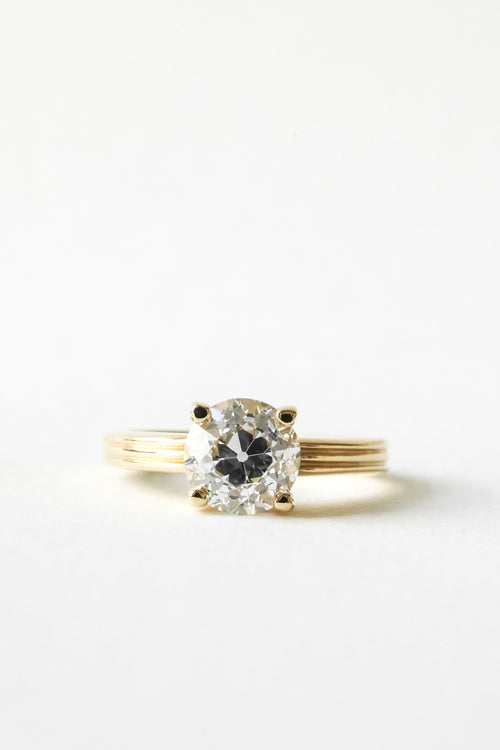 Euro Round Cassia Solitaire