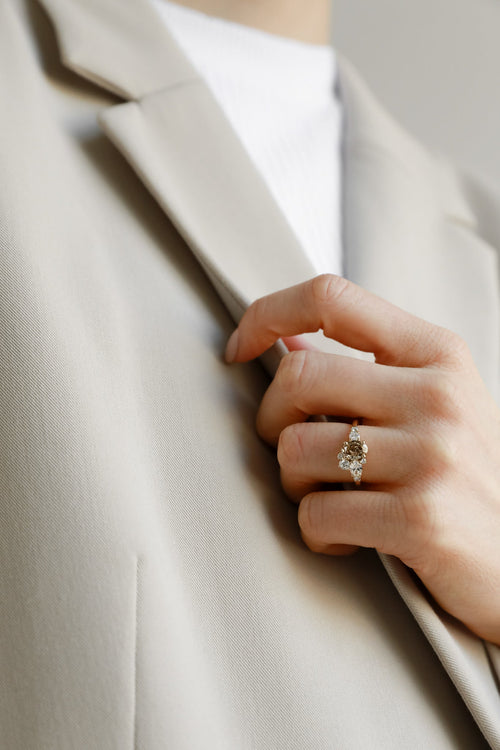 Champagne Oval Poppy