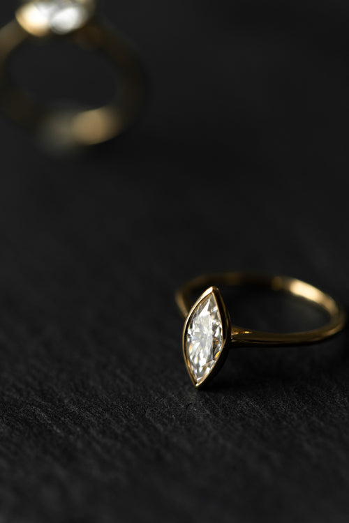 June Bezel || Marquise