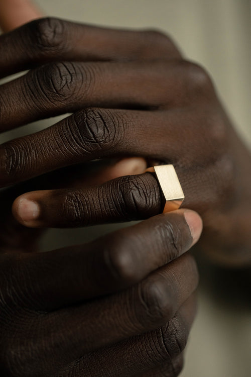 Wide Rectangle Signet