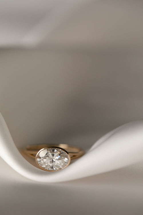 Fleur || East West Oval