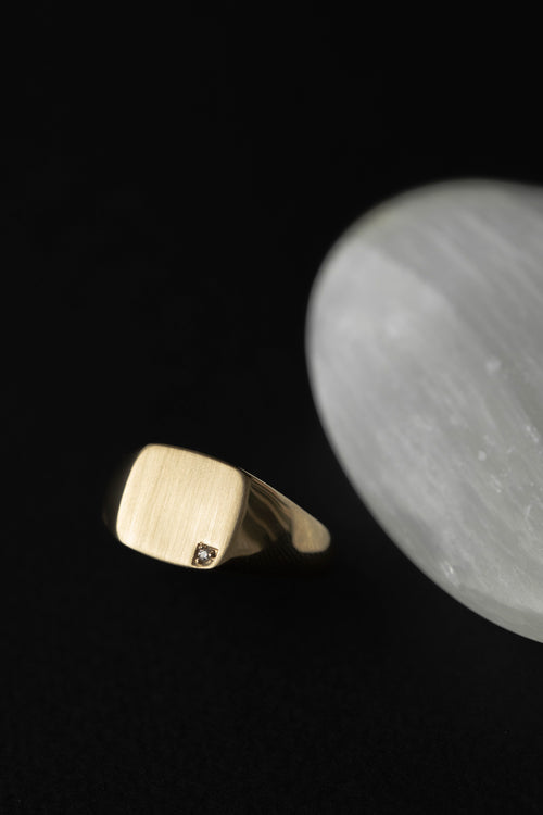 Squared Diamond Signet