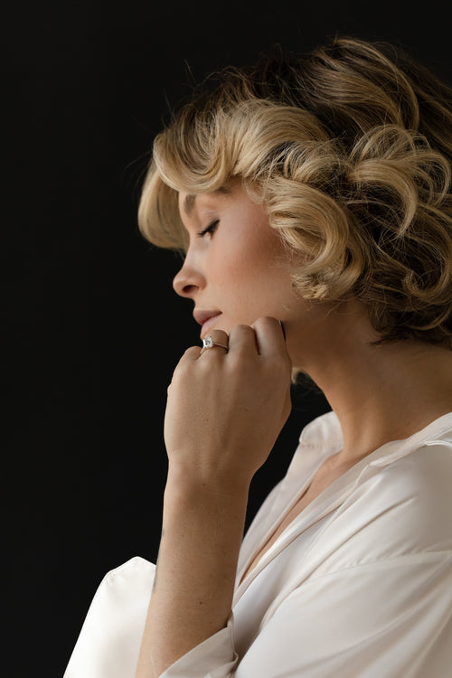 June Solitaire || Emerald