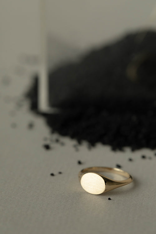Oval Signet