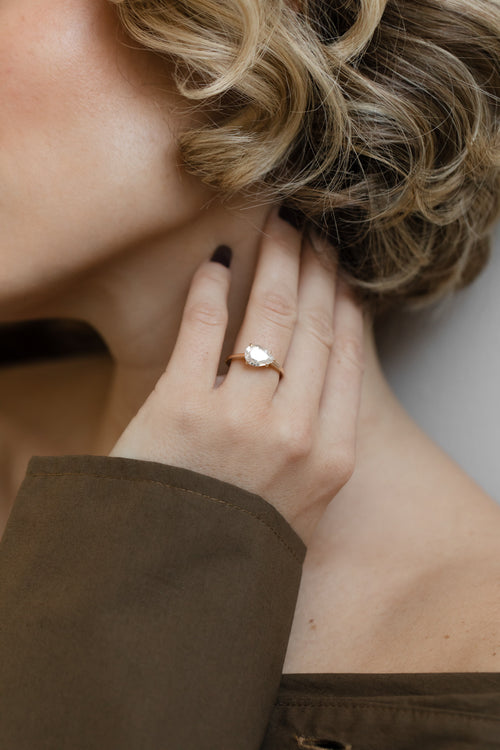 June Solitaire || East-West Pear