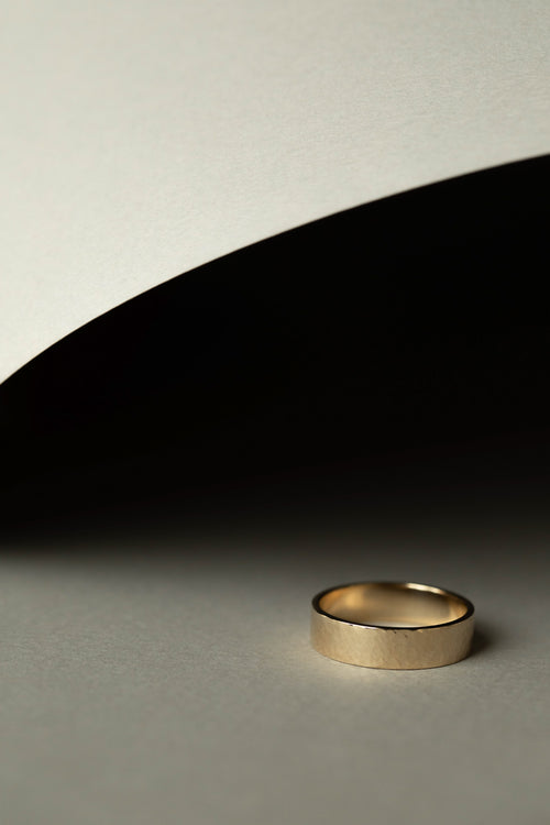 Hammered Flat Cigar Band