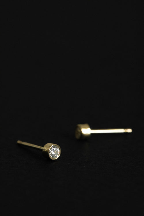 Round Bezel Studs
