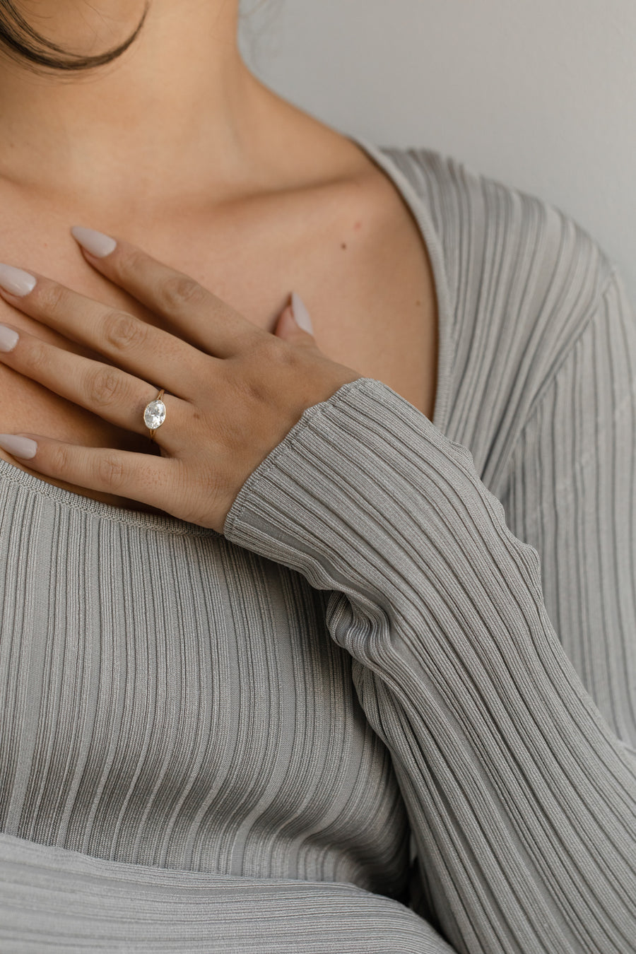 Fleur || East West Oval – June Rings