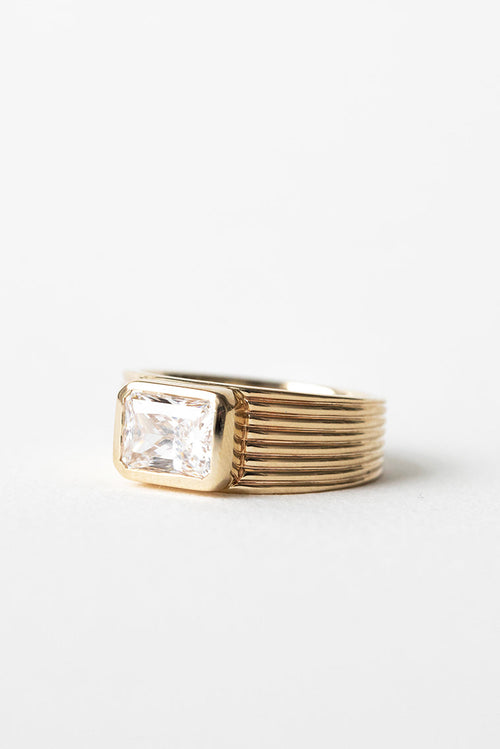 Senna || East-West Radiant