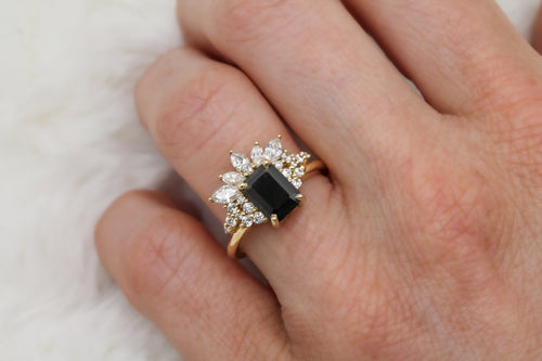 Emerald with 1/2 Halo | Quote