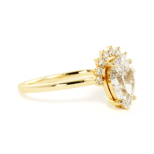 Pear with Half Halo | Quote