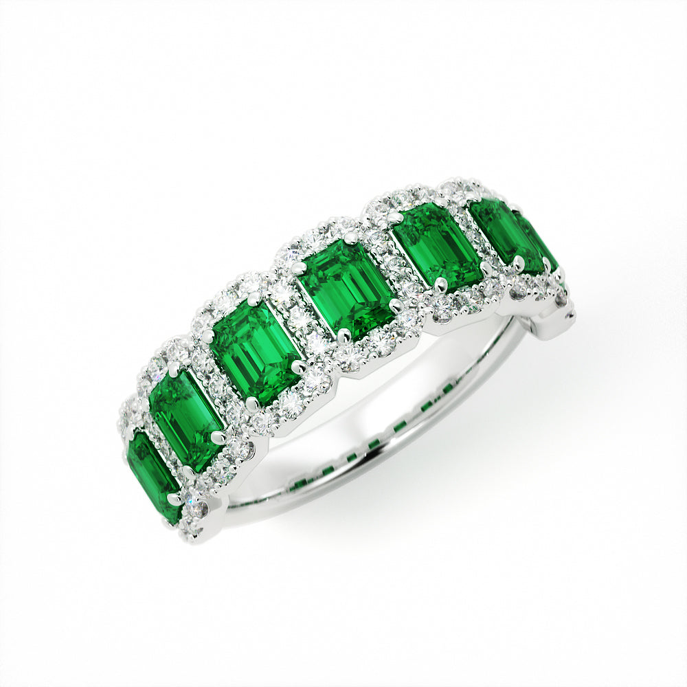 https://june-rings.s3.us-east-2.amazonaws.com/Kate+Emerald.mov