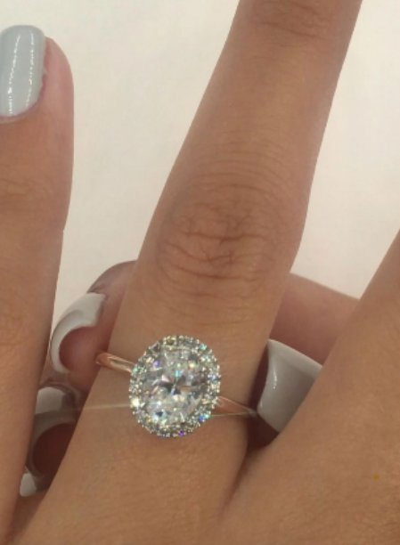 Kaitlyn | Dainty Oval Halo