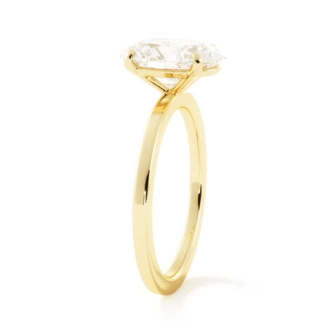 Jessie | Custom Oval Engagement Ring