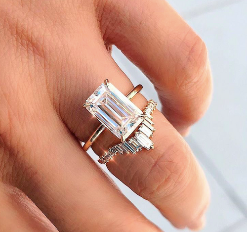Maddie | Diamond Emerald Solitaire