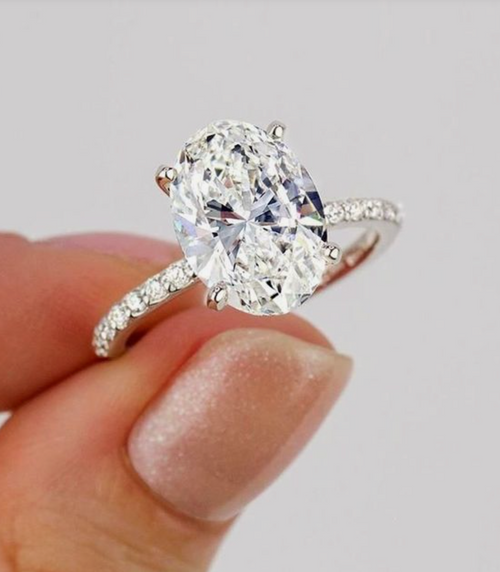 Oval with a Pavé Band | Quote