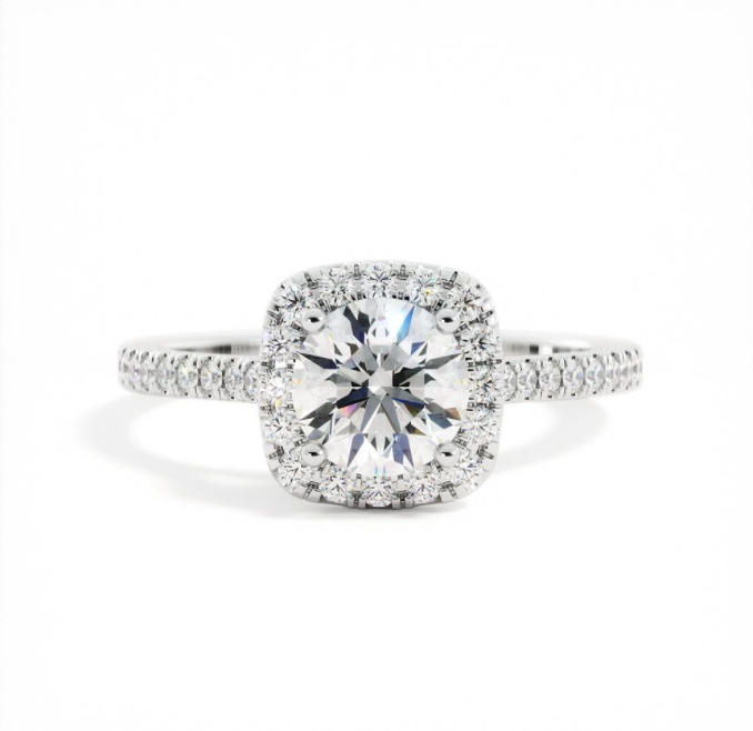 Gwyneth | Custom Cushion Halo with Round Brilliant