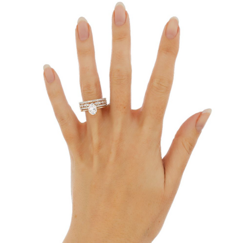 Cia | Custom Engagement Ring Set