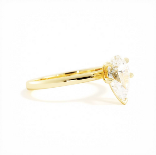 Shey | Custom Pear Solitaire | Giveaway Prize
