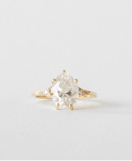Madison | Custom Dahlia and Fleur Design